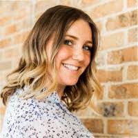 Grace Moreau's Instagram, Twitter & Facebook