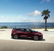 Alte vehicule de la acest dealer. Grand Scenic El Monovolumen Familiar Tecnologico Renault