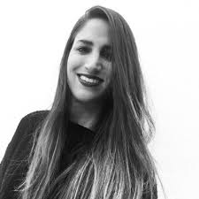 Silvia Robles (@silvirobcan)