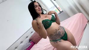 PutaLocura - Un pollón enorme para la culona y tetona colombiana Sofia Ruiz  - XNXX.COM