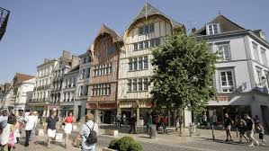 Optique mangin à troyes dans le département de l'aube 10. Etudier A Troyes La Ville Etudiante De L Aube Le Figaro Etudiant
