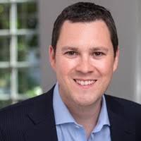 1300+ profilů „Houdek“