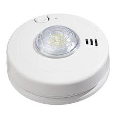 Here i show the fastest way how to install a battery operated smoke detector using industrial strength velcro. Brk Smoke Alarm Led Strobe Hardwired 1044363 Rona