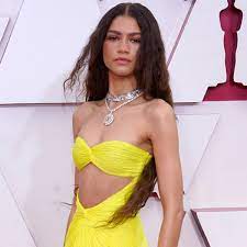 The stars are shining bright at the 2021 oscars! P63hub5pqkobem