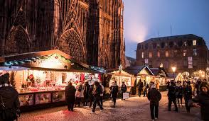 Découvrez avec nous les 10 plus beaux endroits de france. Les 5 Plus Beaux Marches De Noel A Faire En France So Busy Girls