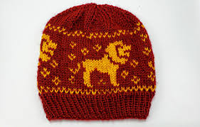 I'm not sure i want to keep the pompon, but it does look easily removable. Ravelry Gryffindor Knit Hat Pattern By Holly G Hats