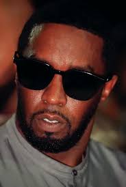 Fayil:Sean Combs in 2023.png