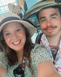 Family time just hits different when the ocean is your backyard! 🌊✨ Ready  to make memories