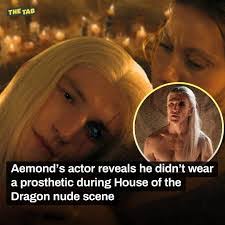 Crystal Whitlock's Instagram, Twitter & Facebook