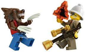 amazon com lego monster fighters 9463 the werewolf toys games