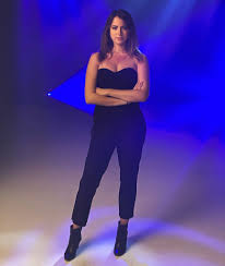 Jennifer Jessie (@date_now0)  X