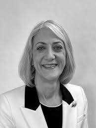 Anna Tatman's Instagram, Twitter & Facebook