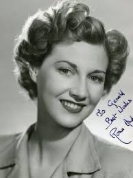 Carol Rona's Instagram, Twitter & Facebook