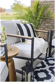 Black And White Outdoor Patio Vibes In 2020 Outdoor Rugs Patio Outdoor Patio Outdoor