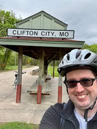 Another section of the Katy Trail State Park completed yesterday with a  round trip from Sedalia to Clifton City 🚴‍♂️