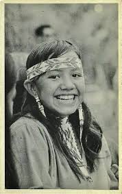 MESKWAKI GIRL: c. 1955 “Iowa's only federally recognized Indian tribe, the  Sac & Fox Tribe of the Mississippi in Iowa, is known as the Meskwaki  Nation, or the “People of the Red