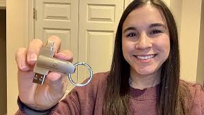 Amazon.com: 512GB Photo-Stick-for-iPhone 16 15 Flash Drive  iPhone-External-Storage iPhone-Photo-Backup-Stick USB C Memory Stick iPad  Thumb-Drive-iPhone-Memory iPhone-USB-Storage-Flash-Drive  Photo-Stick-Android : Electronics