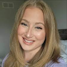 Crystal Kovach's Instagram, Twitter & Facebook