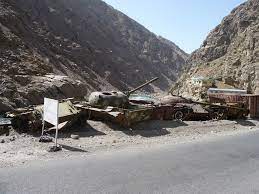 The valley has long withstood foreign occupation; Bwae Onr4zwyvm
