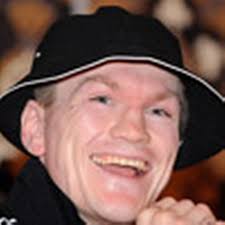 Ricky Hatton admits nerves almost cost him homecoming win over Juan Lazcano 