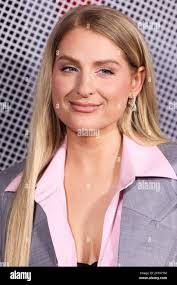 Ribbon cutting opening ceremony hi-res stock photography and images