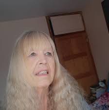 Does anyone know why the planes are so much lower over Hounslow the past  few weeks the noise has increased so much.. it's waking me up I've lived  here 20 yrs amd