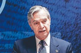 He served as mexico's se. Luis Ernesto Derbez El Universal