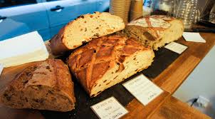Pains A La Coupe Boulangerie Utopie 75011 Painrisien