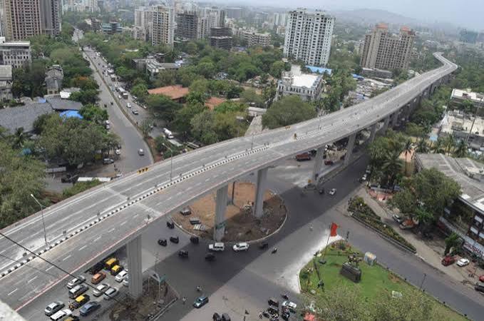 CM inaugurates Eastern Freeway, Kherwadi flyover in Mumbai - The Hindu