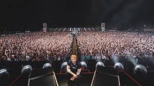 Ed sheeran concert 2019 live in malaysia part 2. Dari Bukit Jalil Ed Sheeran Mengakhiri Perjalanan Divide Tour 2019 Asia Di Jakarta Warta Kota