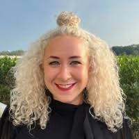 100+ "Kate Hart" profiles