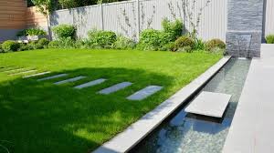 Artificial grass & synthetic turf installation company | easyturf. Lawn Edging Ideas 10 Ways To Border Your Grass In Style From Sleek Paving To Stone Walls And More Gardeningetc