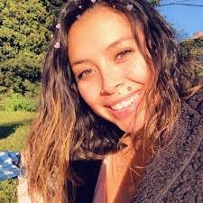 Melissa Ogle's Instagram, Twitter & Facebook