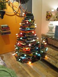This is a children's book, based on the novel, dewey: Bibliophile S Christmas Tree 5 Steps With Pictures Instructables