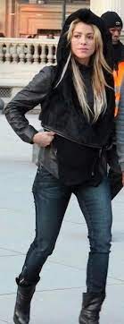 Shakira Rocking Helmut Lang Fur And Leather Combo Fashion Leather Jacket Garment