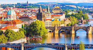 In de hoofdstad praag is het hartje zomer gemiddeld 23°c. Praag Voor Beginners Alles Wat Je Moet Weten Over De Tsjechische Hoofdstad De Vakantiediscounter