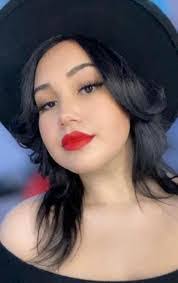 Christy Martell's Instagram, Twitter & Facebook