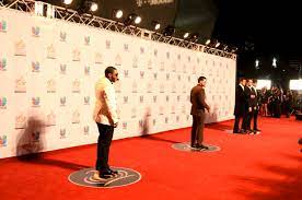 The Red Carpet Area In Action With Step And Repeat Background Http Www Nexusdigiprint Com Large Format Digital Printing Large Format Printing Prints
