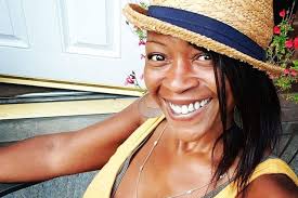 Donate to Love, Light & Healing For Our Queen Dee Morris, organized by  Antoinette Marie