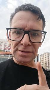 Y ustedes qué piensan: ¿será la cultura o serán las cámaras de seguridad?