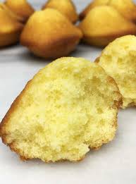 They are very popular in france and are usually flavoured with vanilla or citrus zest. French Madeleine Recipe Baking Like A Chef