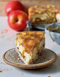 Dieser Karamell Apfel Kasekuchen Mit Einer Selbstgemachten Apfelkuchen Fullung Und Karamellsa Kuchen Und Torten Rezepte Kochen Und Backen Rezepte Lecker Backen