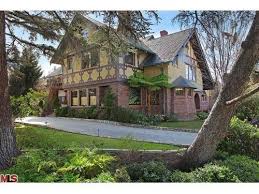 Built In 1909 And Designed By Hunt Eager Burns In Various Configurations Sumner Hunt Abraham Wesley Eager And Silas Reese Burn Park Homes House Plymouth