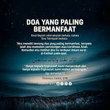 Tadi pagi setelah melaksanakan sholat subuh saya tidur,entah kenapa di dalam tidur itu saya mengalami mimpi yg sangat menakutkan.pada awalnya saya plg dr majelis ilmu,dan tiba melihat matahari dan langit berwarna merah,dan tiba lg matahari yg sdh di tengah (tengah hari) itu berubah menjadi merah dan matahari tsb mati,lalu muncul matahari. Mimpi Melihat Tulisan Allah Di Langit Masnurul