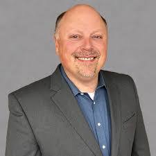 Joe Kienlen's Instagram, Twitter & Facebook