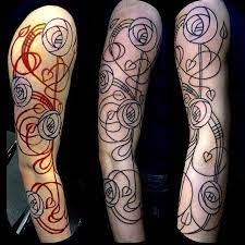 Kingofbones Doing Some Charles Rennie Mackintosh Roses Freehand Style Timeless Tattoo Glasgow Timeless Tattoo Charles Rennie Mackintosh Art Nouveau Tattoo