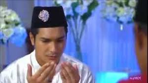 Arina rose drama adaptasi dari novel the wedding breaker karya evelyn rose ini bakal disiarkan di slot akasia tv3 mulai 30 disember 2013. Ariana Rose Malay Drama Episode 1 English Sub Nghenhachay Net
