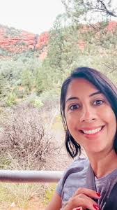 Paige Menze's Instagram, Twitter & Facebook