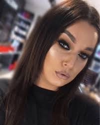 Welcome the amazing Jade Ward