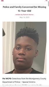 Andre Moten's Instagram, Twitter & Facebook